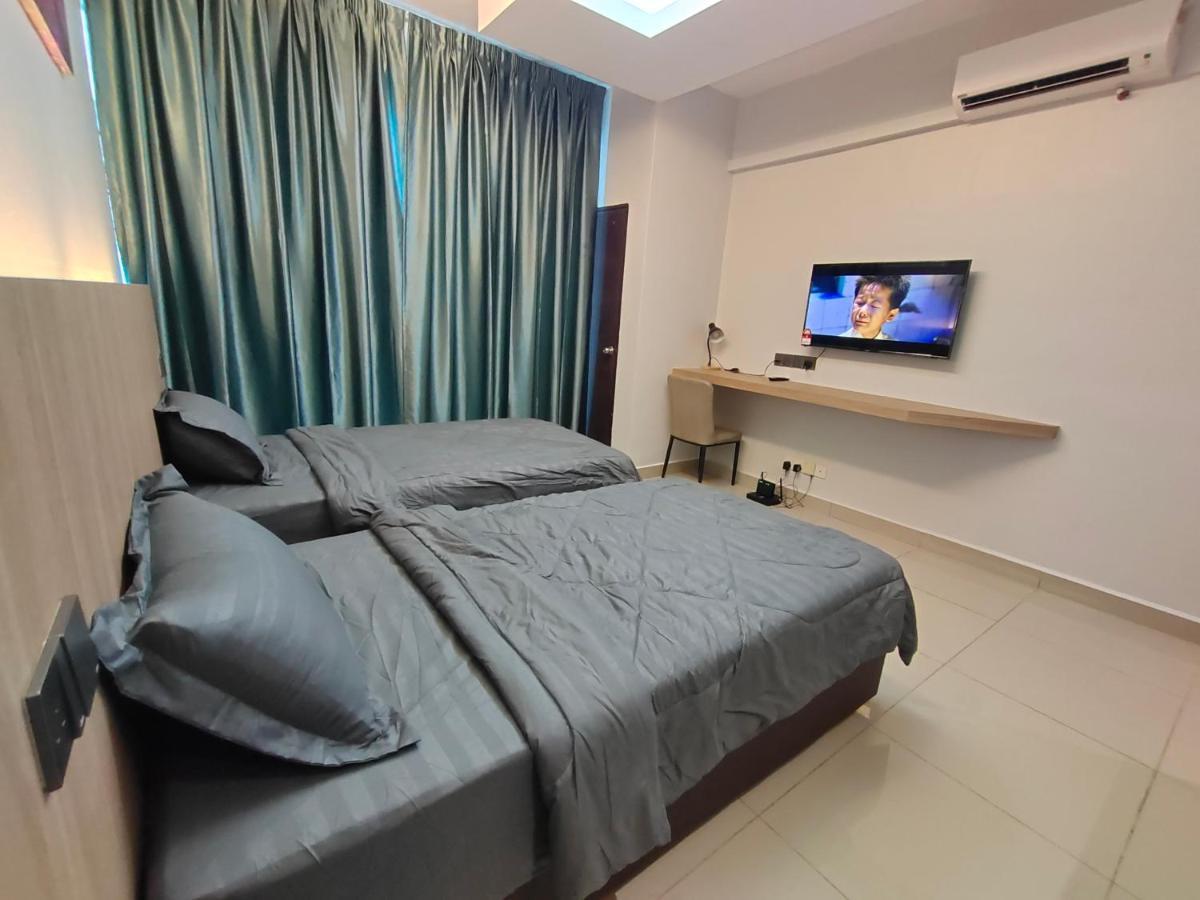 Alish Studio Apartment With Pool, Netflix, Wifi Gua Musang Exterior foto
